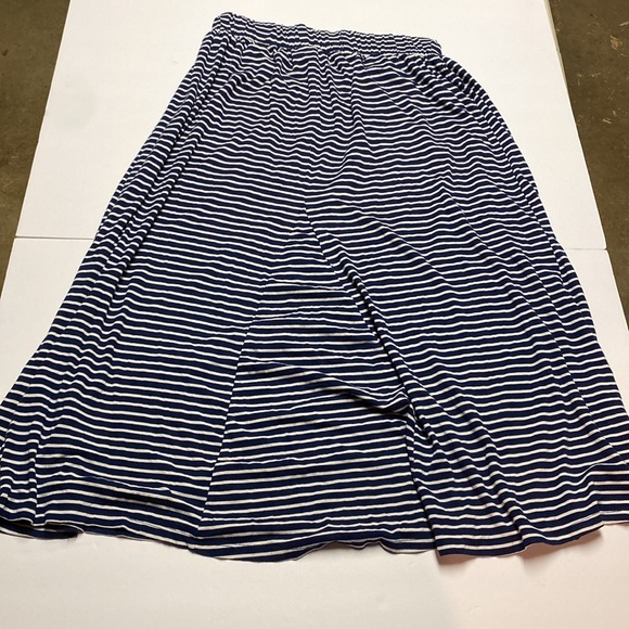 Liz Lange Maternity Skirt Midi/Maxi length Navy blue white stripe Size XS - Picture 4 of 8